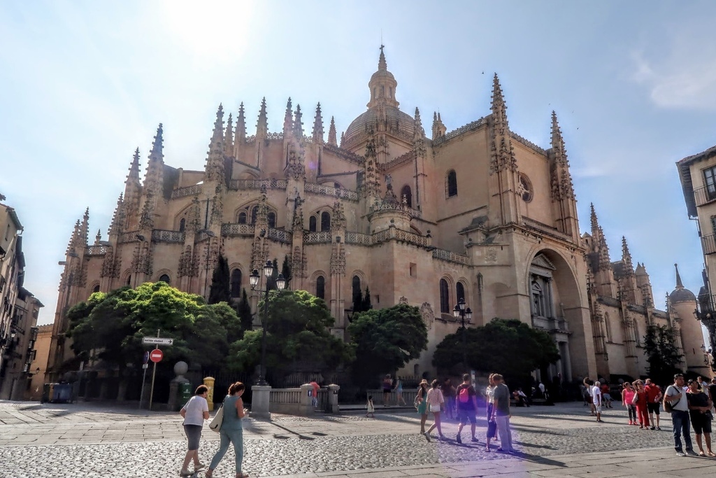 西班牙·塞哥維亞 Segovia | 中世紀古城與羅馬水道橋