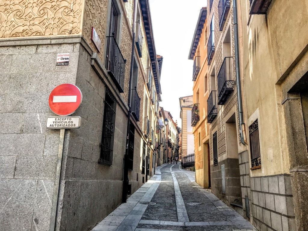 西班牙·塞哥維亞 Segovia | 中世紀古城與羅馬水道橋