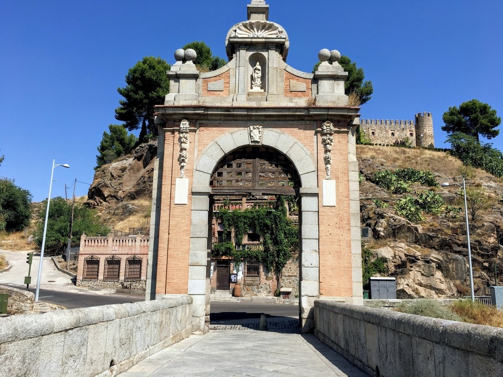 西班牙·托萊多 Toledo | (3) 城外回望古城風光