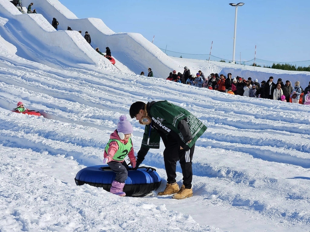 北海道之旅 (D2)｜札幌｜札幌朝市和市場商店街、TSUDO