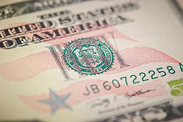 台胞證政策在兩岸情勢緊張時的危機應對