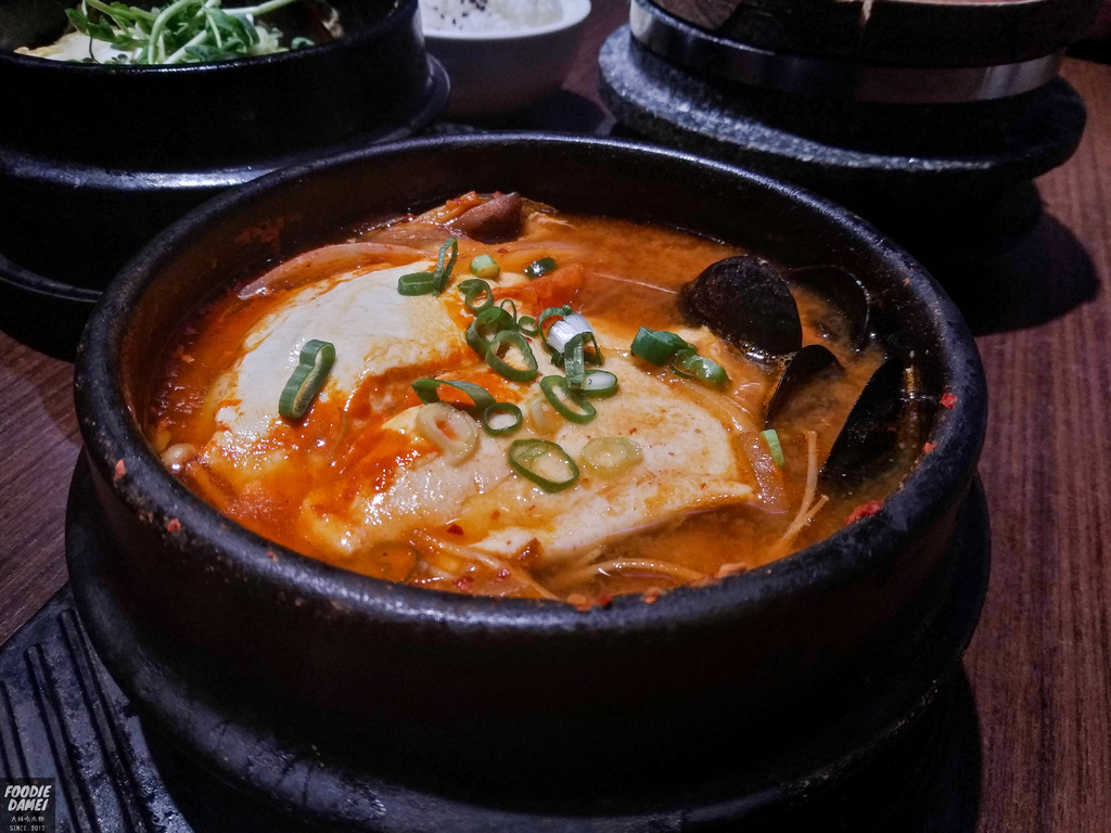 P_20180604_185402_vHDR_On-2.jpg P_20180604_185402_vHDR_On-2.jpg