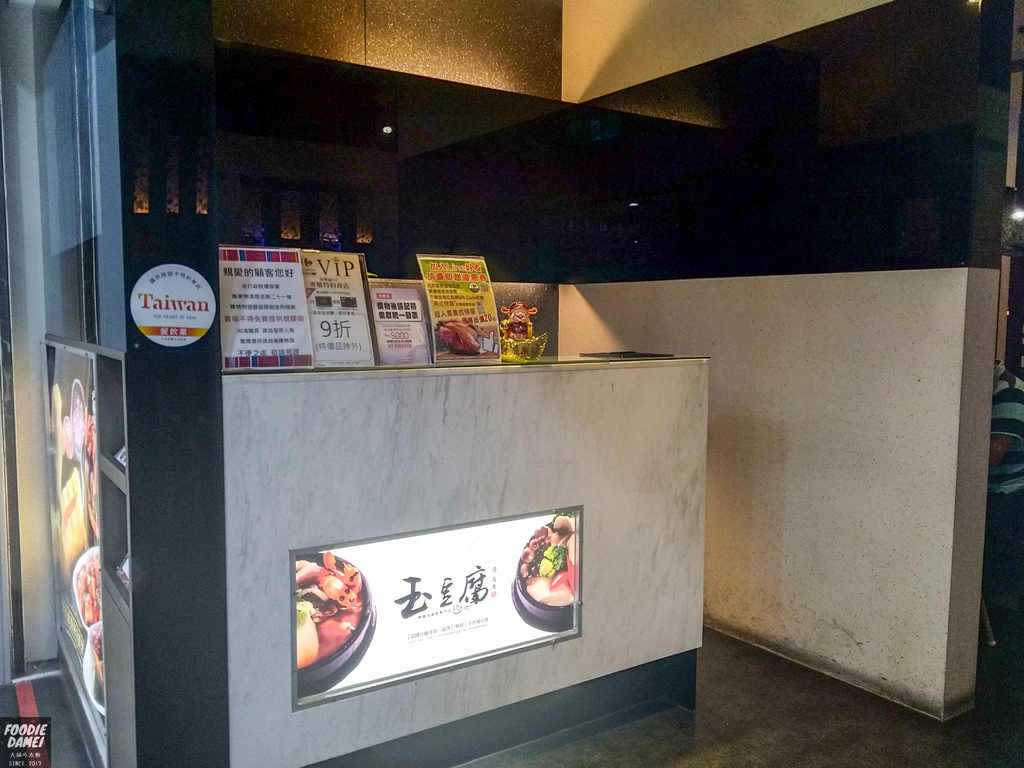 P_20180604_202911_vHDR_On_HP.jpg P_20180604_202911_vHDR_On_HP.jpg