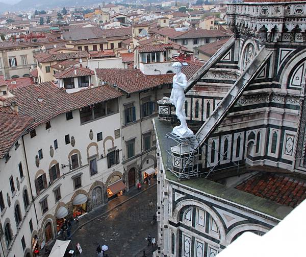 David-on-the-Duomo-2.jpg