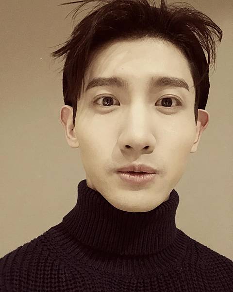 180317 changmin03