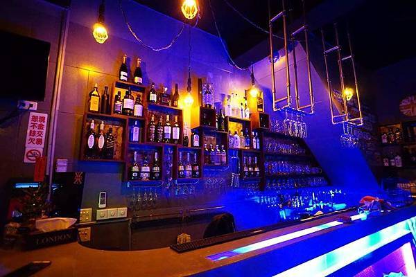 received_1445988748748753