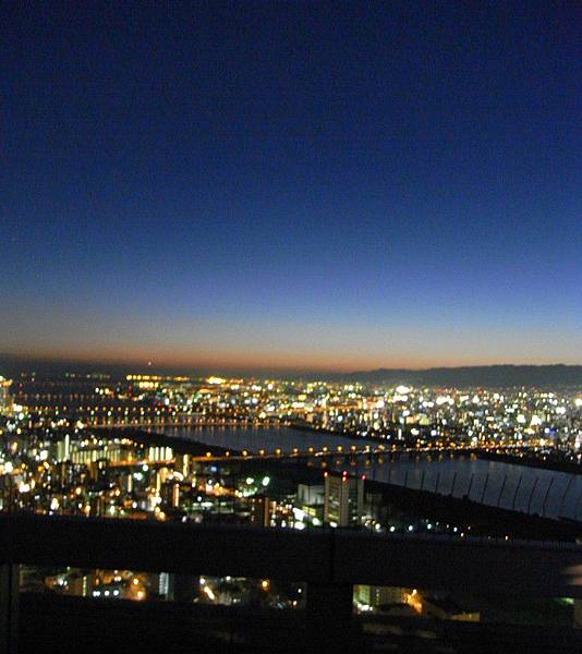 空中庭園展望台璀璨夜景