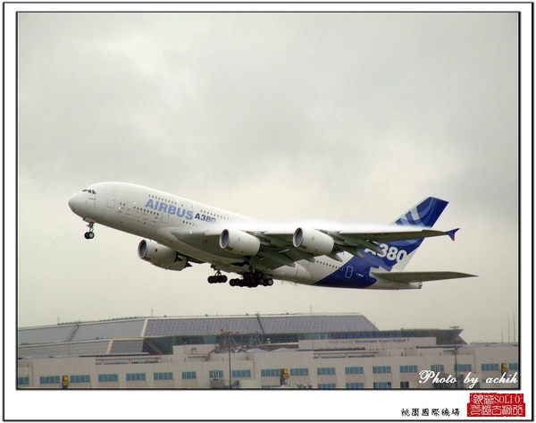 AIRBUS A380-841 F-WWJB16.jpg