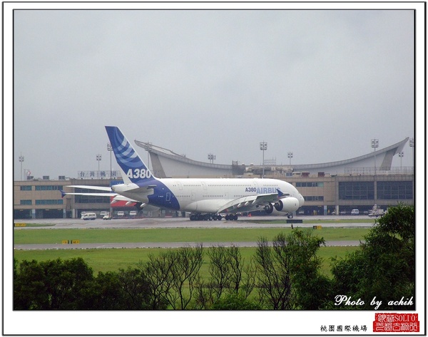 AIRBUS A380-841 F-WWJB44.jpg