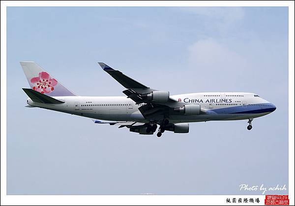 中華航空B-18212客機.jpg