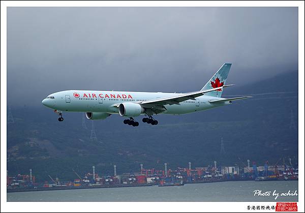 加拿大航空C-FIUJ客機.jpg