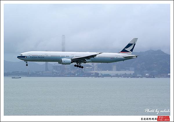 國泰航空B-HNI客機01.jpg