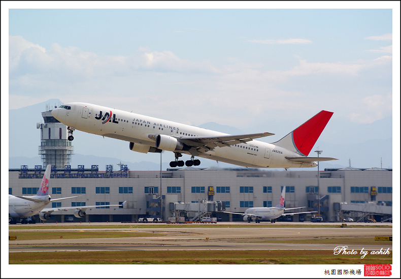 JAL JA8264客機002.jpg