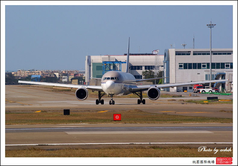 韓亞航HL7515客機.jpg