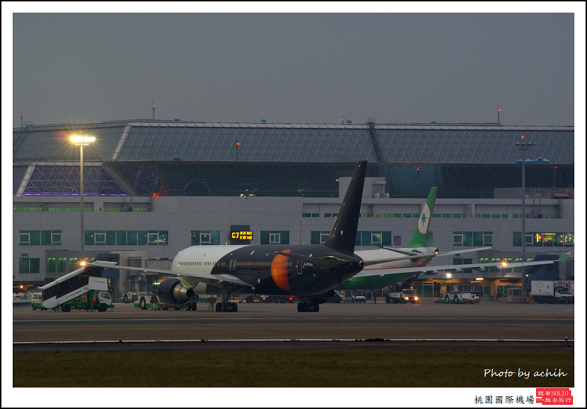 Titan Airways G-POWD客機004.jpg