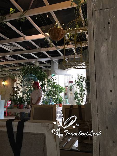 科威特美食推薦 黎巴嫩餐廳 Mais Alghanim 及森林系西餐廳 The Grove 科威特美食推薦 黎巴嫩餐廳 Mais Alghanim 及森林系西餐廳 The Grove
