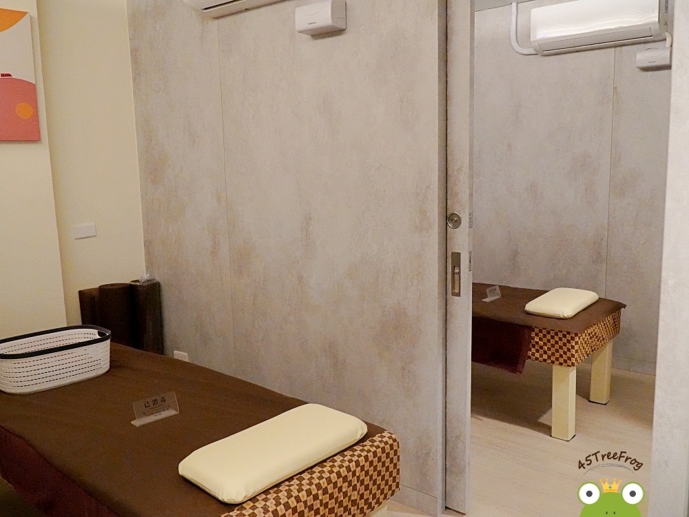 【台中按摩】草上飛足體養生會館中清店| 中清路按摩好評推薦 