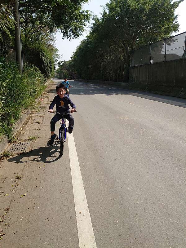 頭前溪自行車道 南寮段 大女人 小媽媽 痞客邦