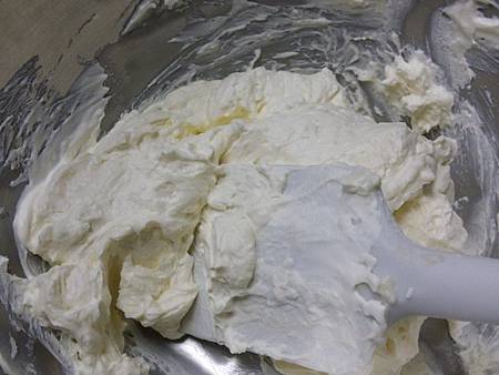 Cheese icing sugar 4