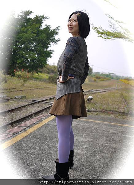 Lilac Tights + Boots 淡紫色絲襪 ＋ 小中靴