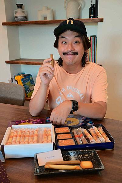 🥮中秋禮盒推薦 YOKU MOKU金秋綜合禮盒＋雪茄蛋捲開箱