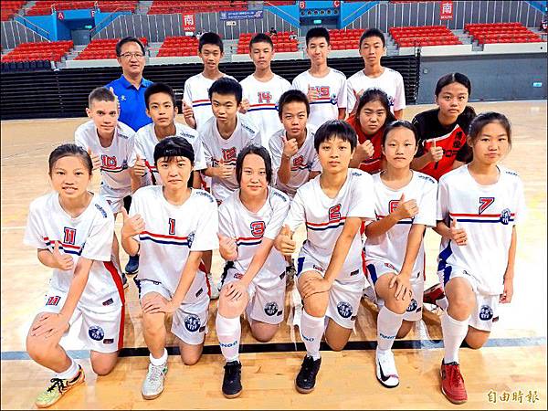 新竹縣博愛國中足球隊獲推薦代表我國赴西班牙參加CostaBlanca Futsal Cup，但因旅費龐大，校方積極募款爭取金援.jpg