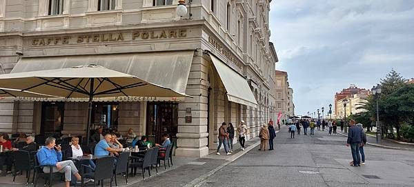 Trieste大運河(Canal Grande)與橋梁的歷史