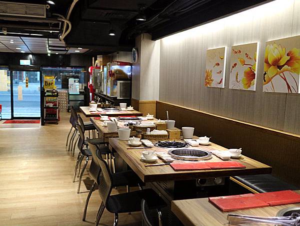 座位.JPG 座位.JPG