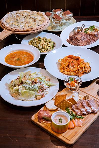 四人套餐.jpg 四人套餐.jpg