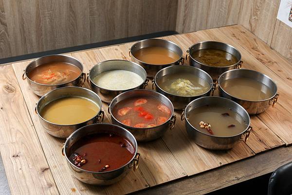 各種湯底.JPG 各種湯底.JPG