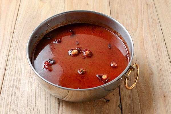 崔官招牌麻辣鍋.JPG 崔官招牌麻辣鍋.JPG