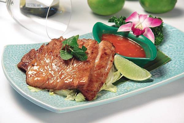 香烤松阪豬.jpg 香烤松阪豬.jpg