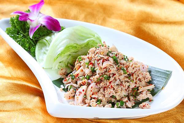 東北碎肉包生菜.jpg 東北碎肉包生菜.jpg