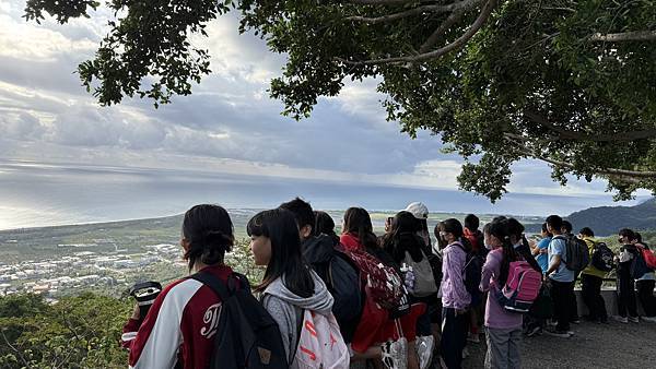 2025.12.05大王國小第16屆畢業生成長營