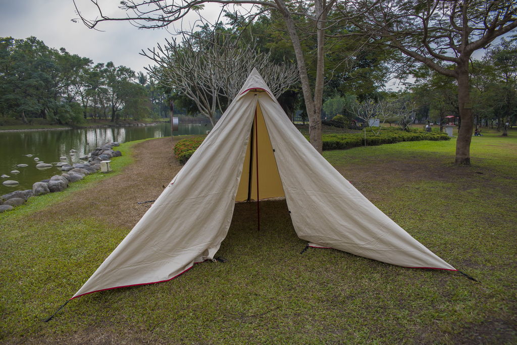 DSC_1051-.jpg DSC_1051-.jpg