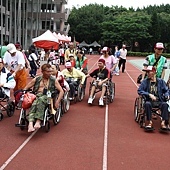 將近60名輪椅者到場參與