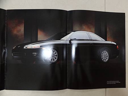 汽車型錄-LEXUS SC400 92 model(8).JPG