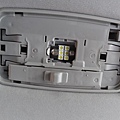 RAV4更換全車室內LED燈模組(9).JPG