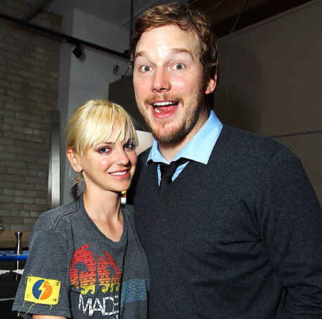 1318018314_chris-pratt-anna-faris-467