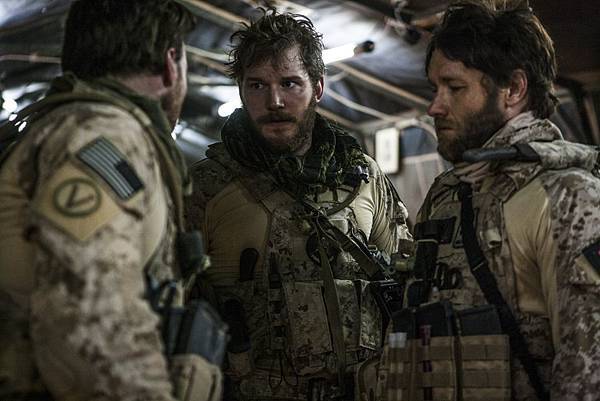 Chris-Pratt-Joel-Edgerton-Zero-Dark-Thirty