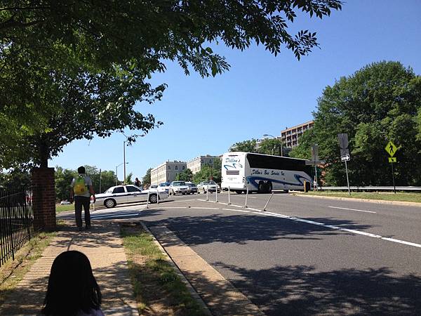 Arlington-警車開道