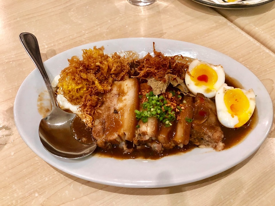 Liempo Pork Adobo 醬醋豬肉; 菲律賓美食; 菲律賓必吃
