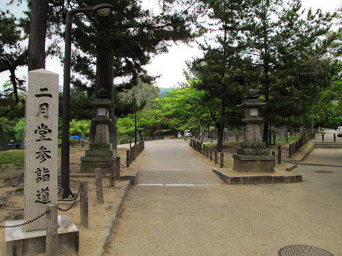 奈良東大寺二月堂.JPG