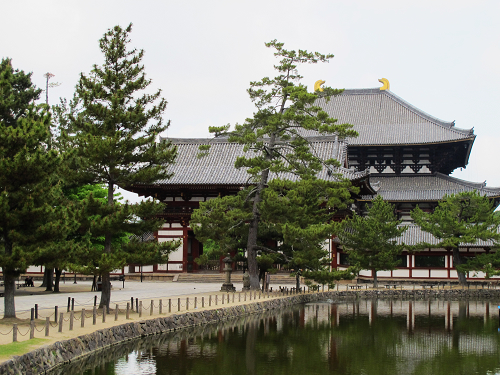 奈良東大寺二月堂 (1).JPG