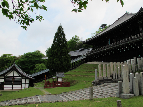 奈良東大寺二月堂 (8).JPG