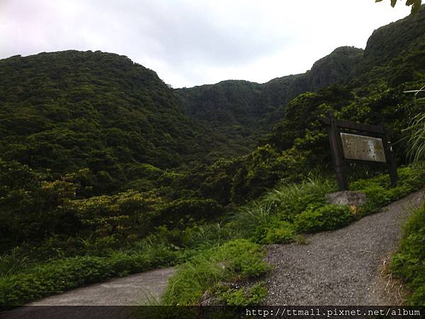 尖山湖紀念碑10.jpg