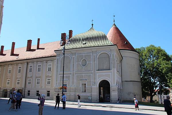 Croatia, Zagreb-120616-131-大主教宅邸