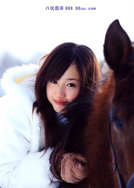 2005年漂亮美女女孩写真排行榜53.jpg