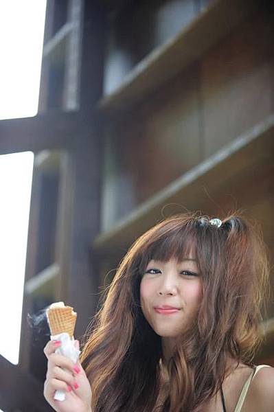 洪詩，洪詩涵129648675028776570