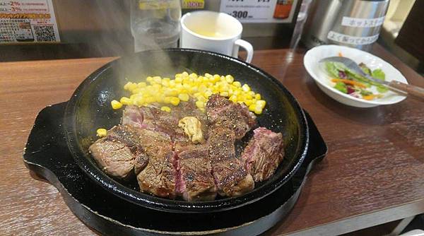 立食牛牛排 立食牛牛排